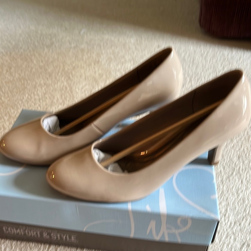 Lifestride Taupe Dress Shoes 8M